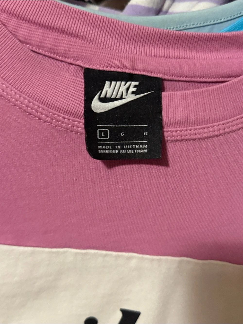 Nike Women’s Pink and White Colorblock